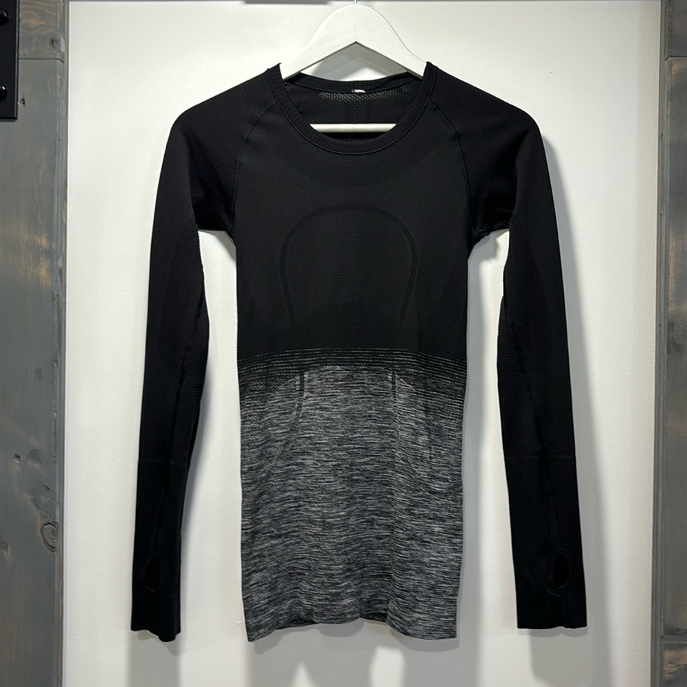 lululemon athletica Black to Gray Ombre Long Sleeve Tee
